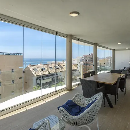 Vivi Homes - Azul Pool, Terrace & Sea View Appartement *